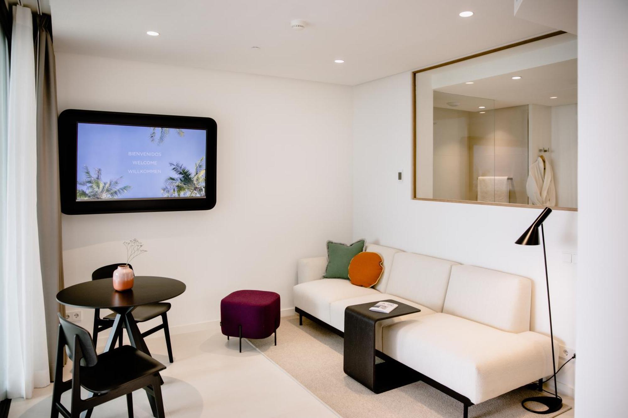 The Flag Hotel Marbella, Estepona Adult Recommended ภายนอก รูปภาพ