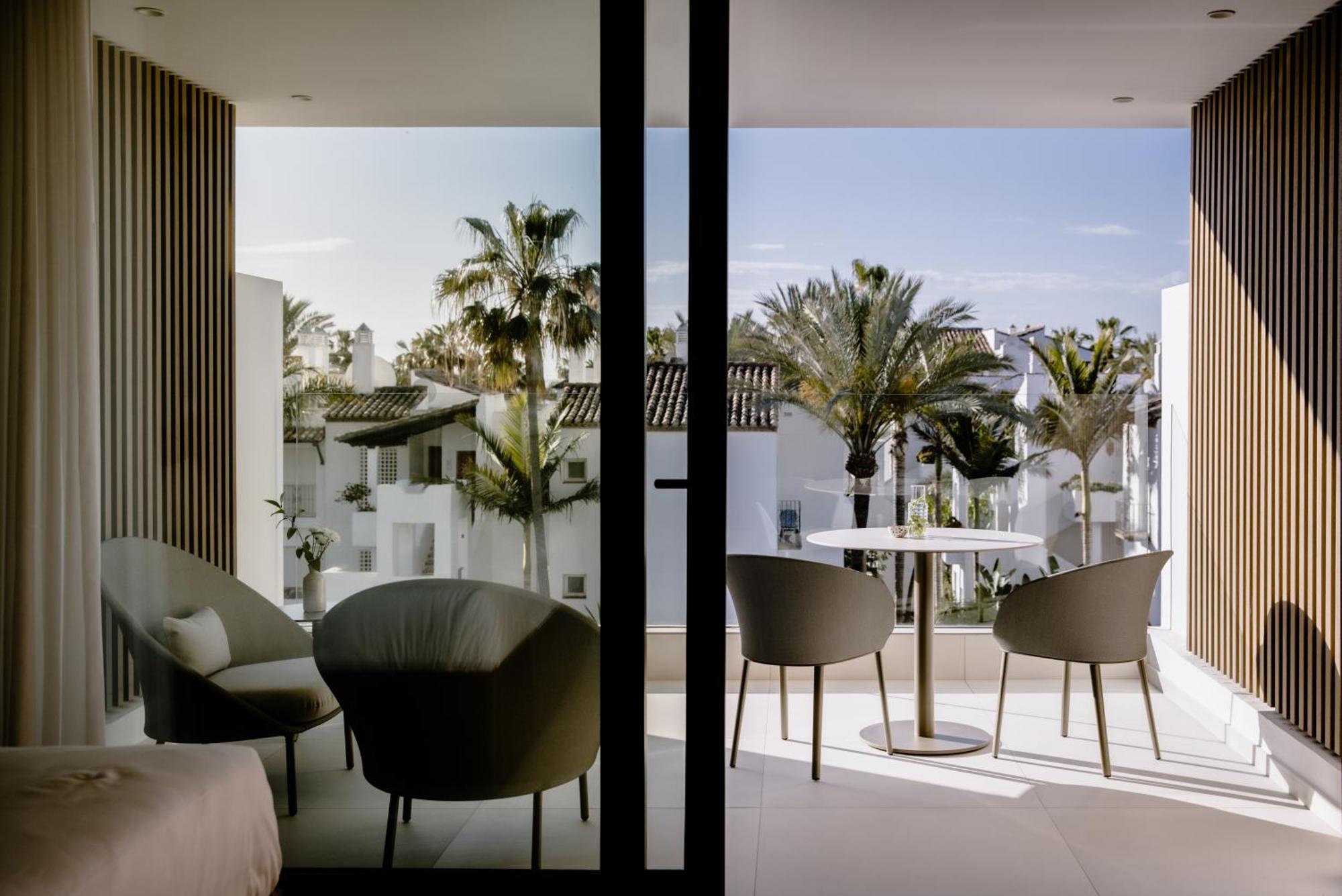 The Flag Hotel Marbella, Estepona Adult Recommended ภายนอก รูปภาพ