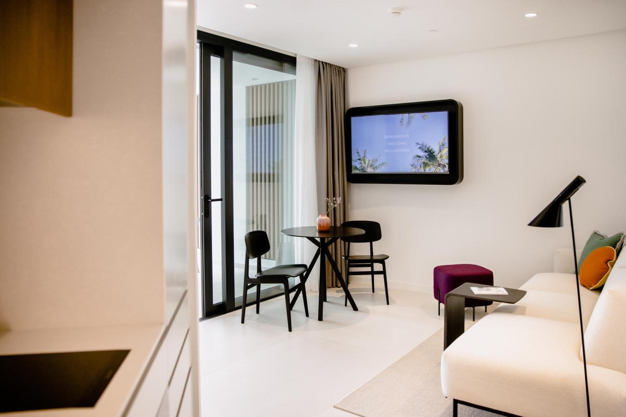The Flag Hotel Marbella, Estepona Adult Recommended ภายนอก รูปภาพ